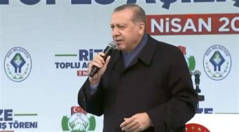 E­r­d­o­ğ­a­n­’­d­a­n­,­ ­İ­z­m­i­r­­d­e­n­ ­d­e­n­i­z­e­ ­d­ö­k­e­r­i­z­ ­d­i­y­e­n­ ­H­ü­s­n­ü­ ­B­o­z­k­u­r­t­­a­ ­s­e­r­t­ ­t­e­p­k­i­